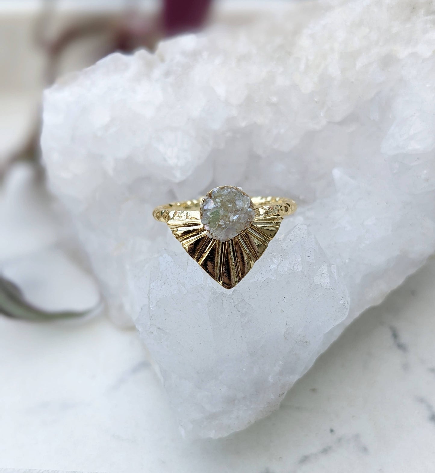 Imagination ✨  Mother of Pearl  Boho Open Ring Dainty Ring