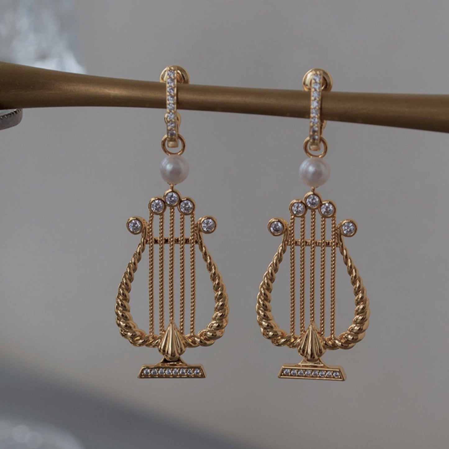 Muses ✨ Greek Harp-Vintage inspired harp instrument drop earrings