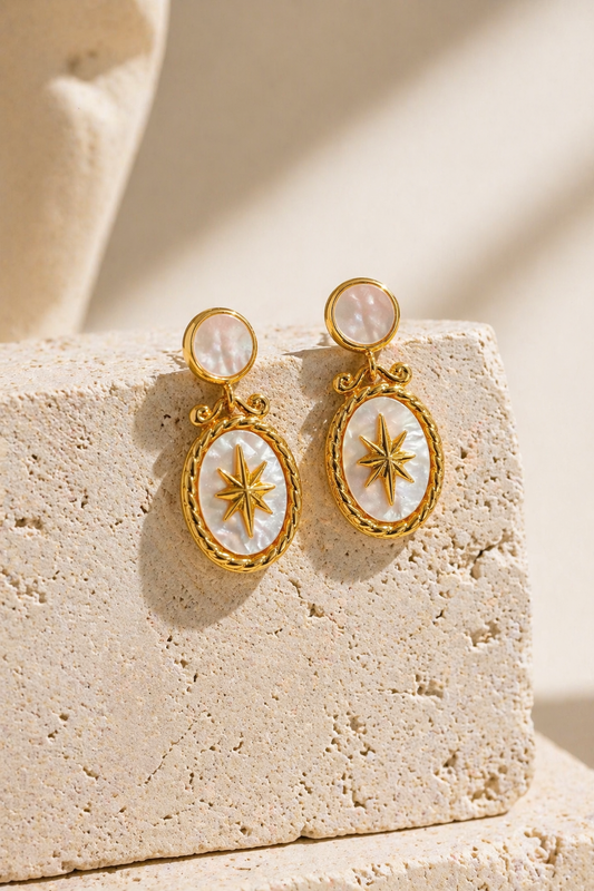 Guiding Star Shell Earrings 18K Gold