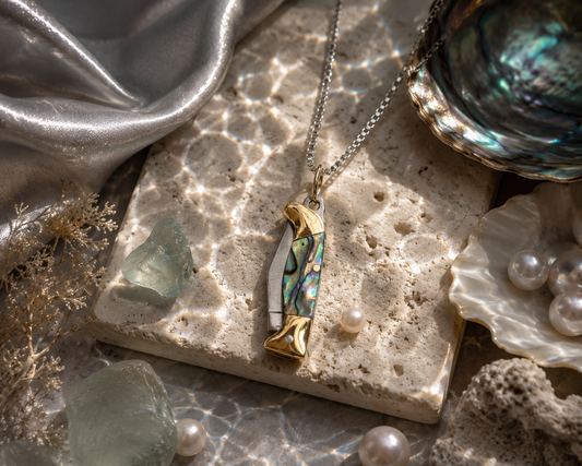 Waverly's Dagger Necklace