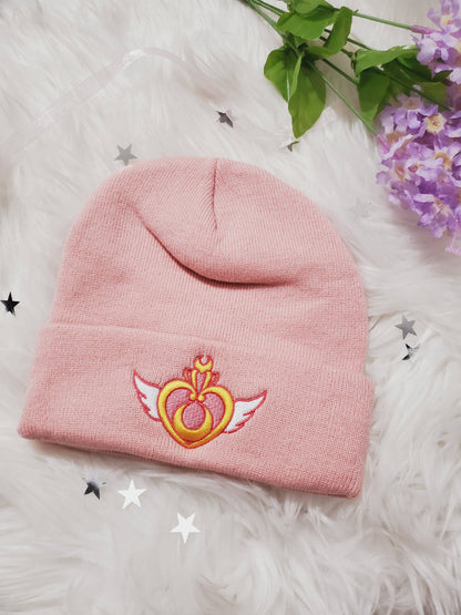 Moonie Heart Brooch Beanie