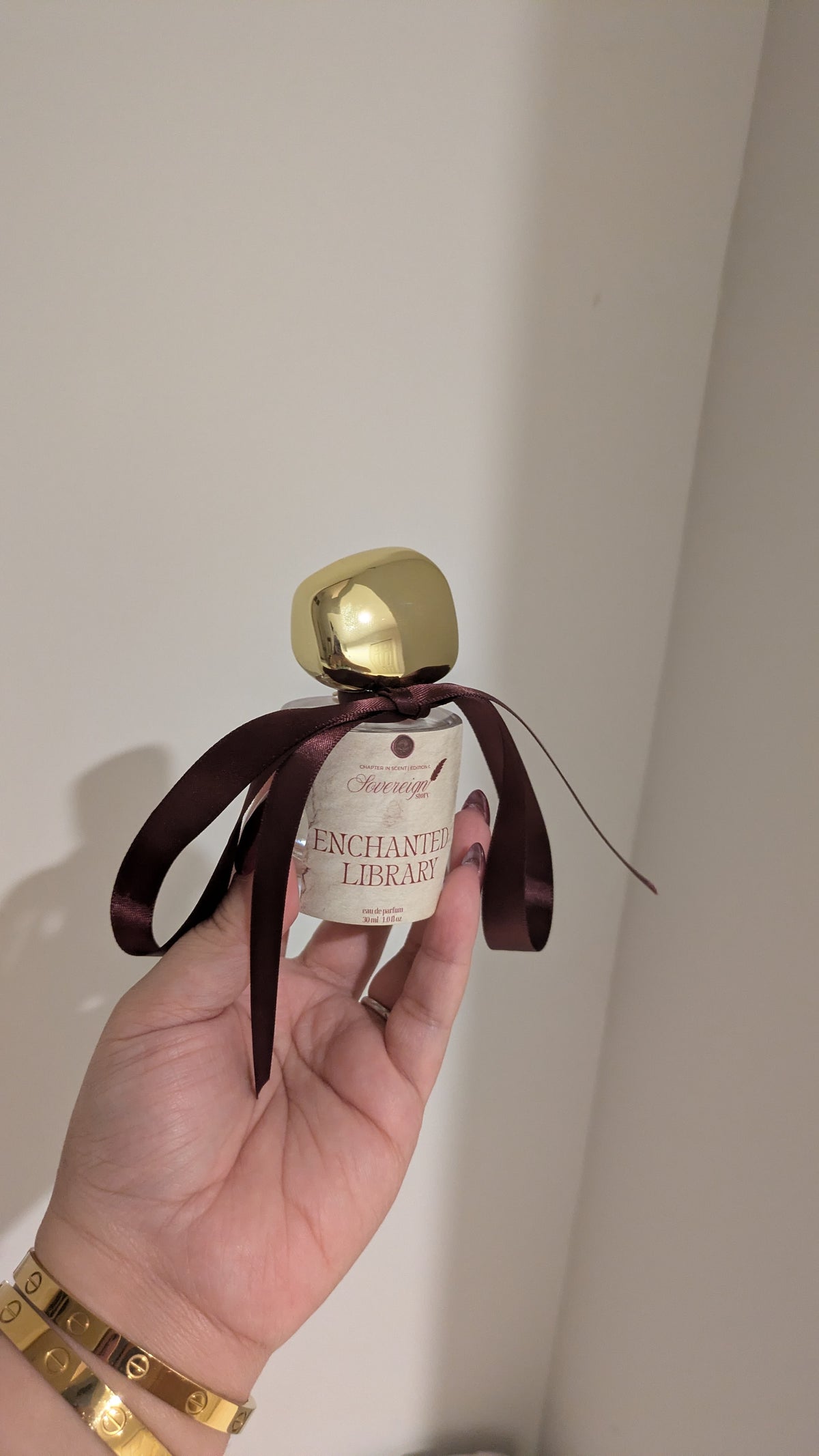 SOVEREIGN STORY CH 1 ✦ Enchanted Library Perfume